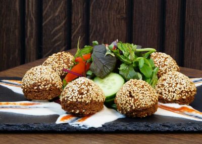 Falafel frittierte Gemüsebällchen